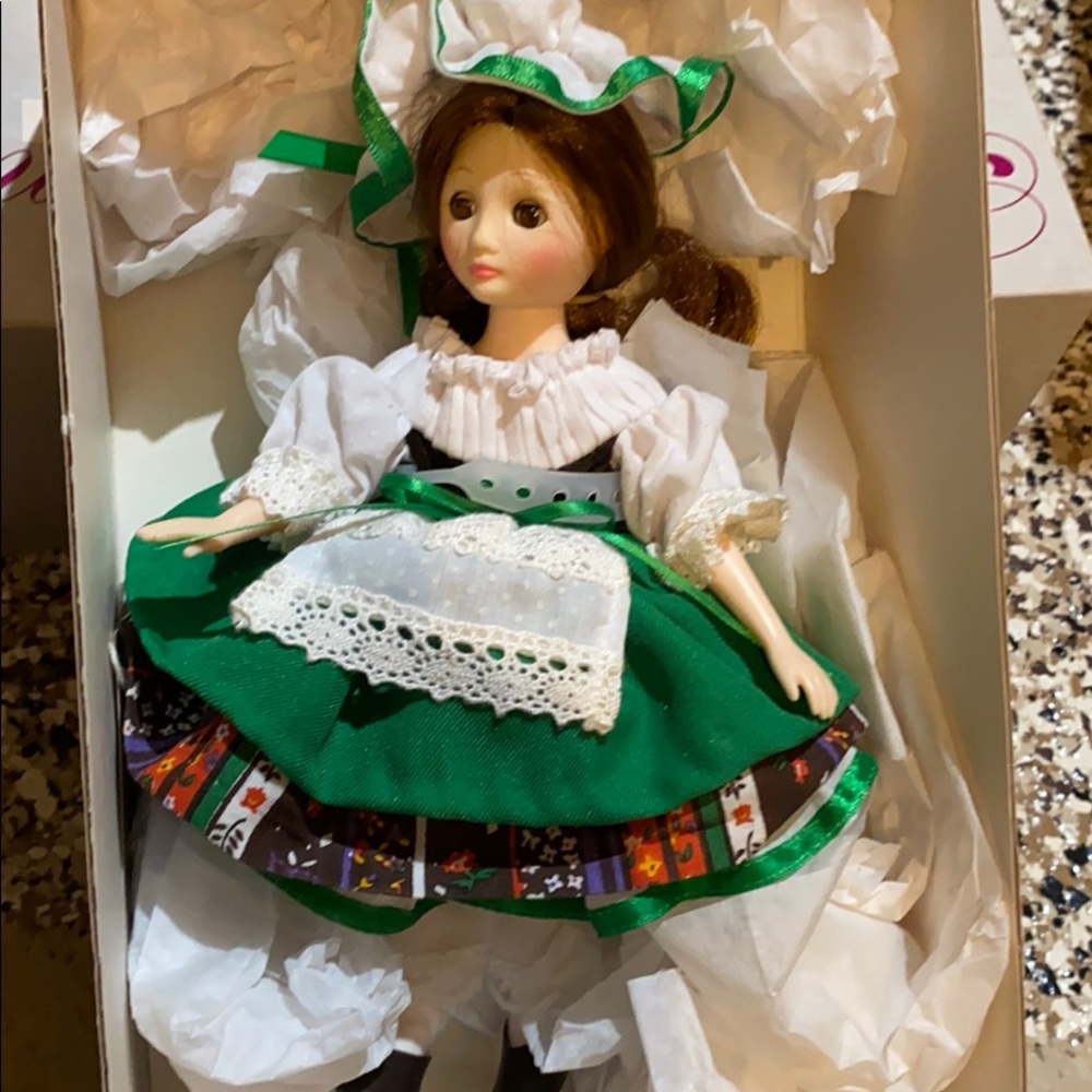 Suzanne Gibson Ireland doll
